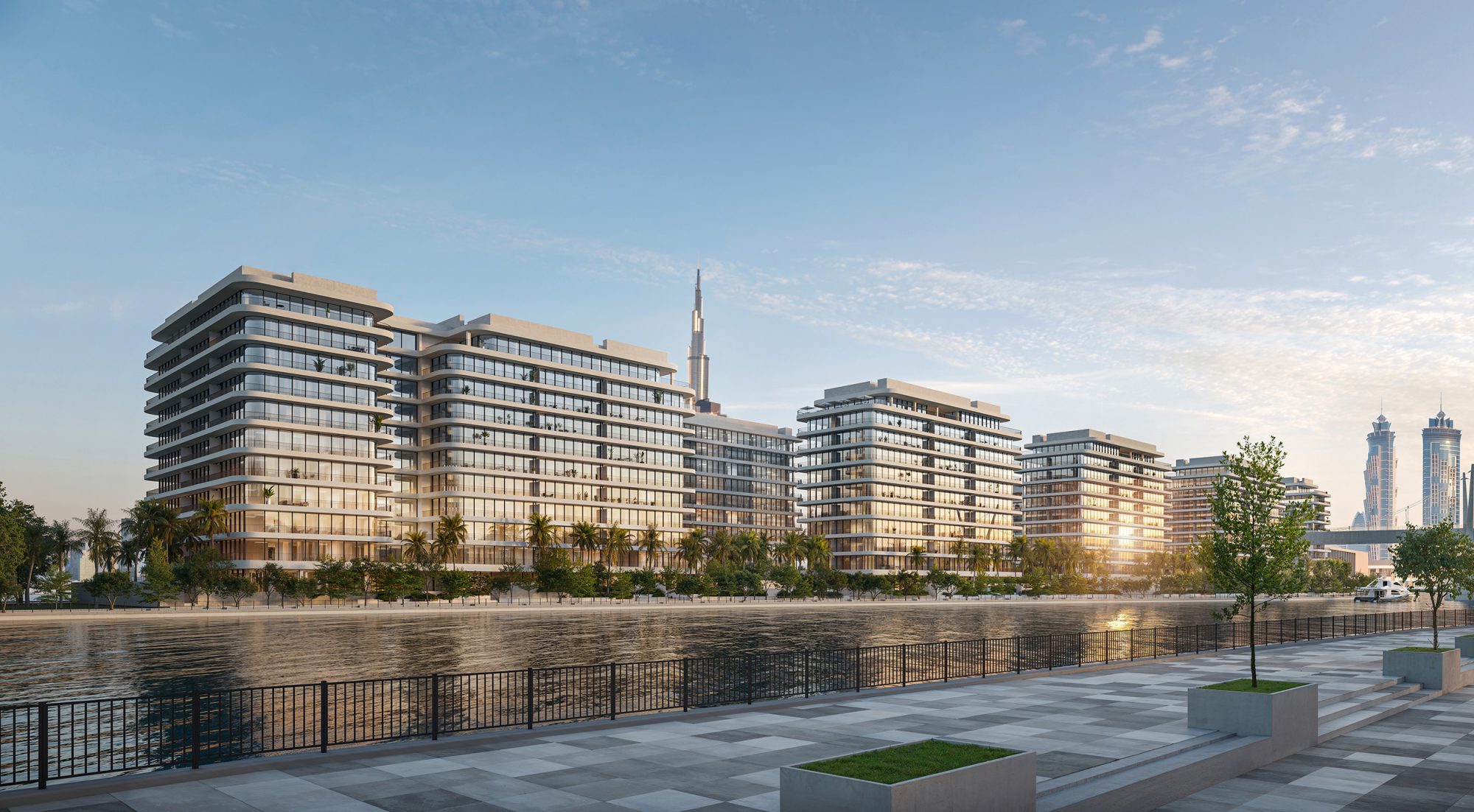 De lage, groene gebouwen van Eden House The Park aan het Dubai Water Canal in Al Wasl